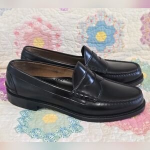 JOHNSTON & MURPHY Classic Black Leather Loafers